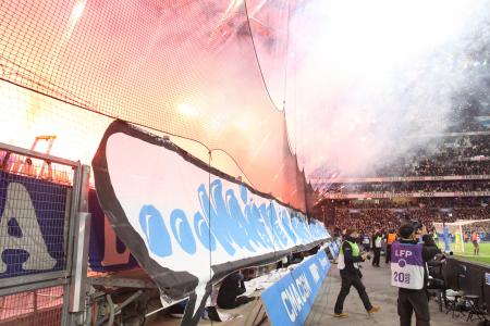 19-OM-LENS 44.jpg